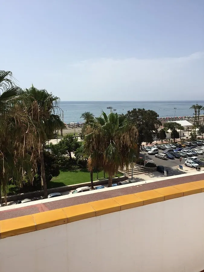 Mares - Atic Daire Torre Del Mar İspanya